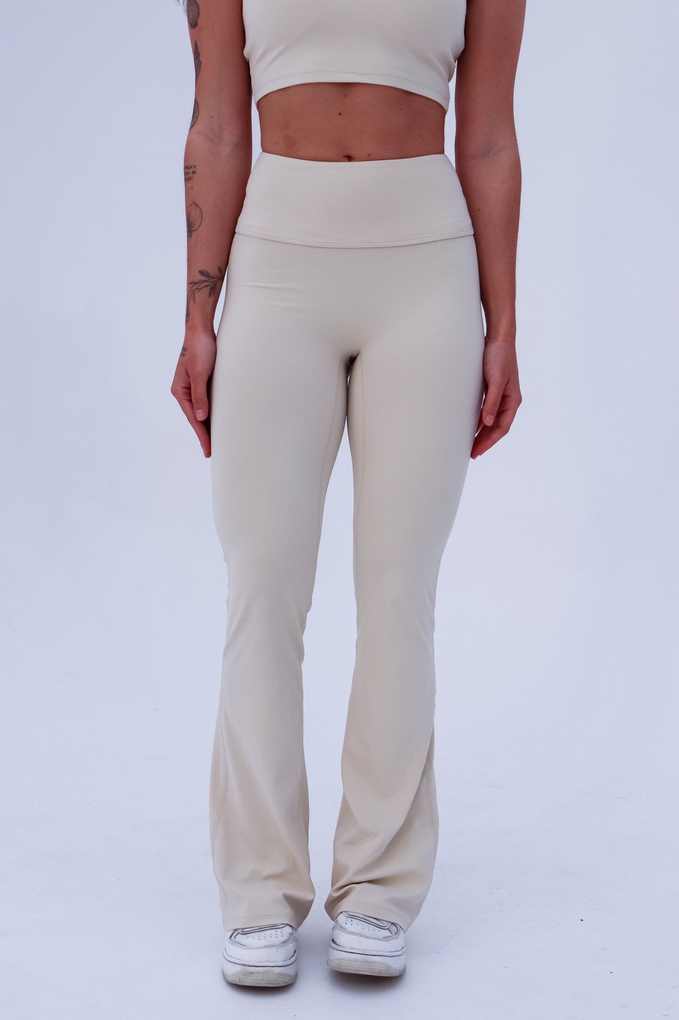 Maya Scrunch Flare Leggings - Kaluah Boutique